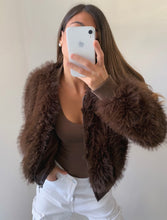 Carica l&#39;immagine nel visualizzatore di Gallery, Ecopelliccia
