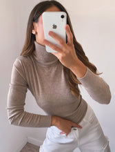 Carica l&#39;immagine nel visualizzatore di Gallery, Dolcevita basic
