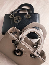 Carica l&#39;immagine nel visualizzatore di Gallery, Borsa Lily
